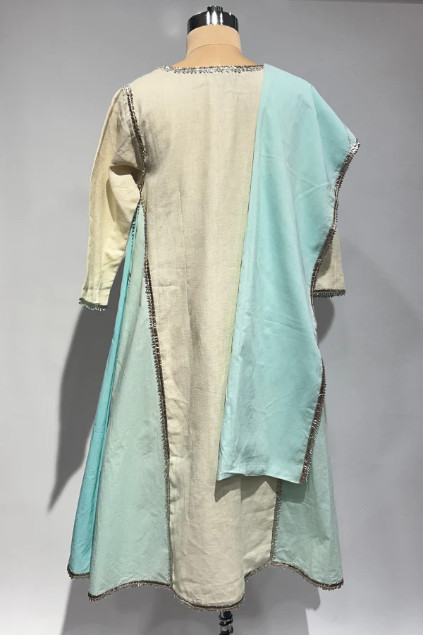 Abu Jani Sandeep Khosla Kurta Set - Image 2