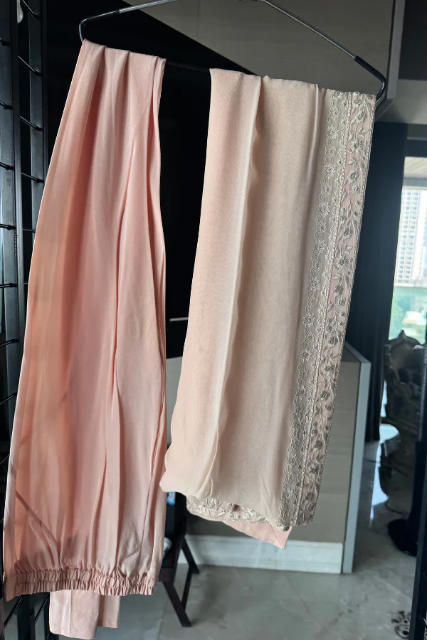 Abu jani Sandeep Khosla pink kurta set - Image 3