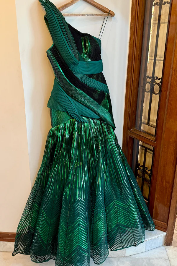 Amit Aggarwal Emerald Sculpted Metallic Gown - Image 2
