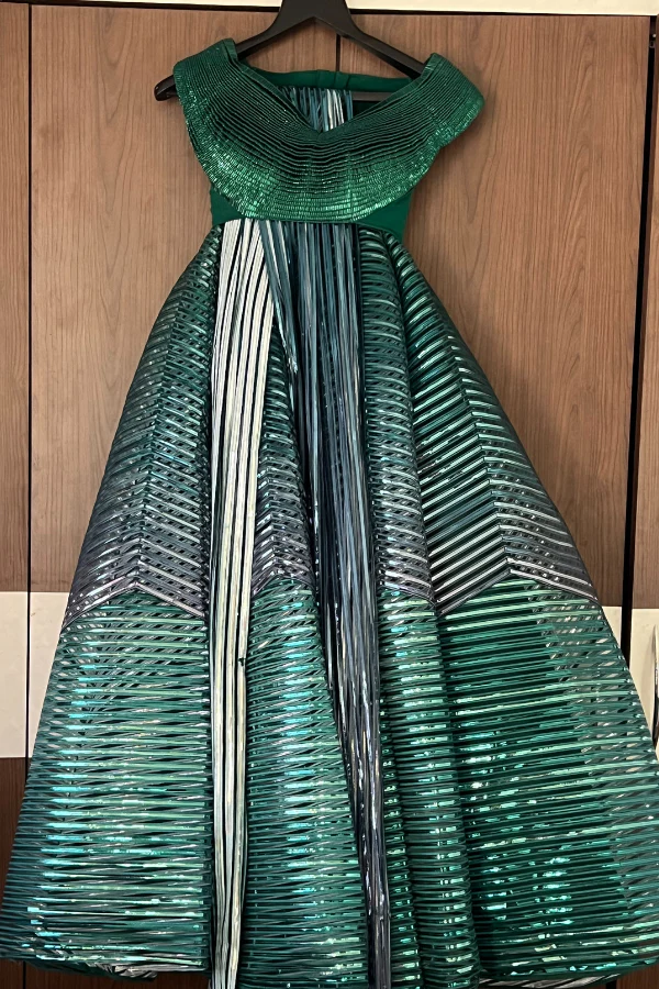 Amit aggarwal green lehenga set - Image 3