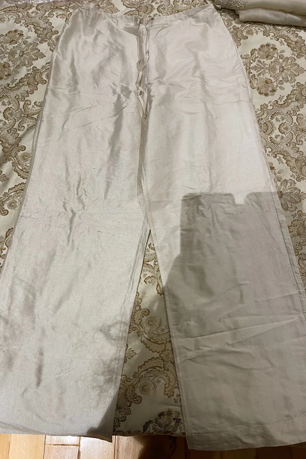 Anamika Khanna Cream silk pearl kurta set - Image 2