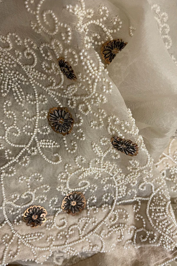 Anamika Khanna Cream silk pearl kurta set - Image 4