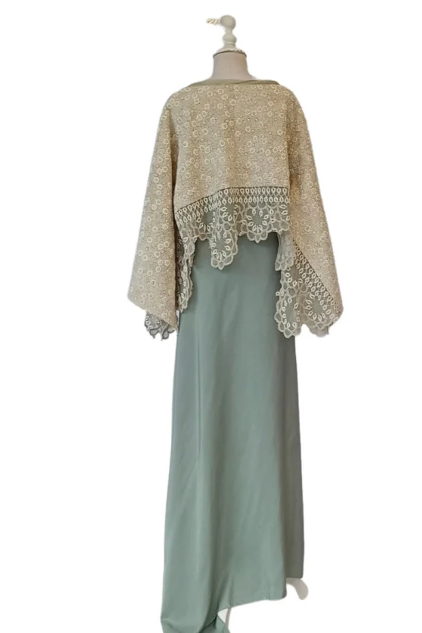 Anamika khanna Dhoti Cape set