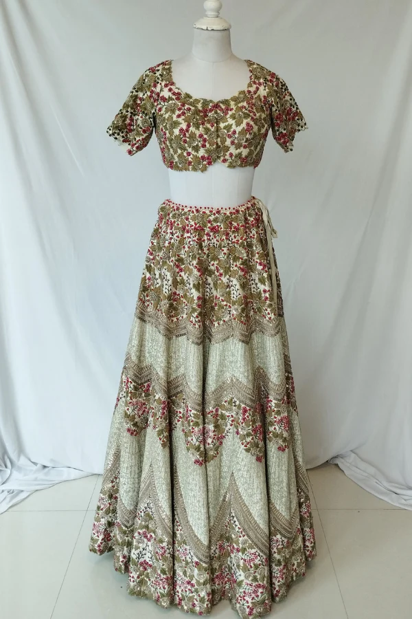 Anamika Khanna Embroidered Lehenga Set - Image 3