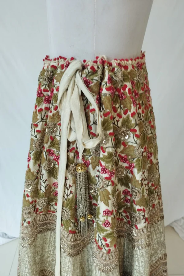 Anamika Khanna Embroidered Lehenga Set - Image 5
