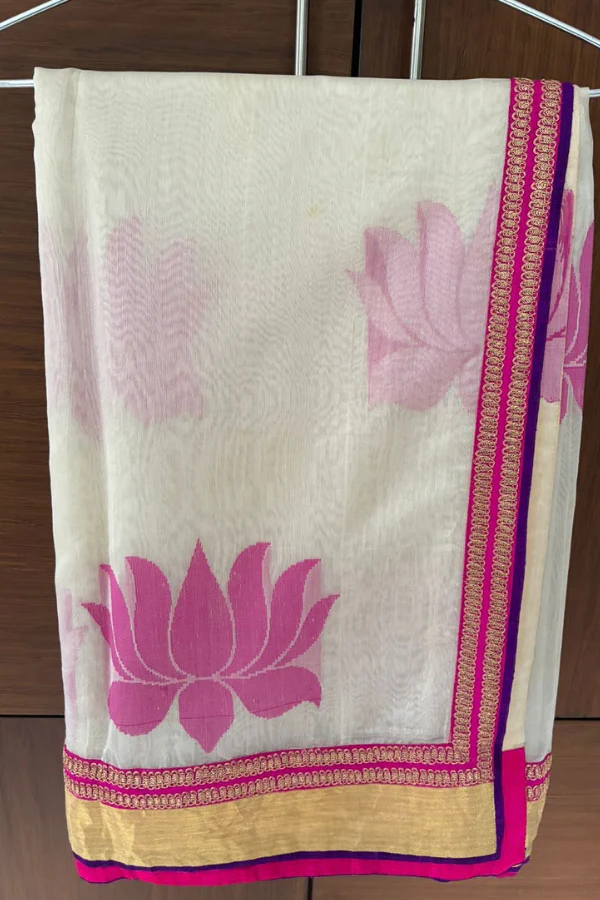 Anamika Khanna Saree Set - Image 3