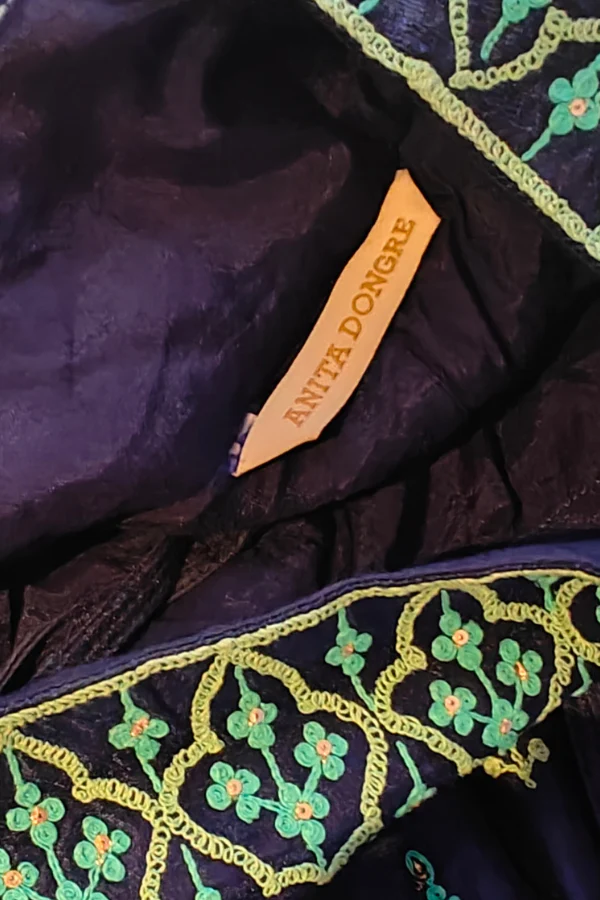 Anita dongre Blue silk lehenga - Image 5