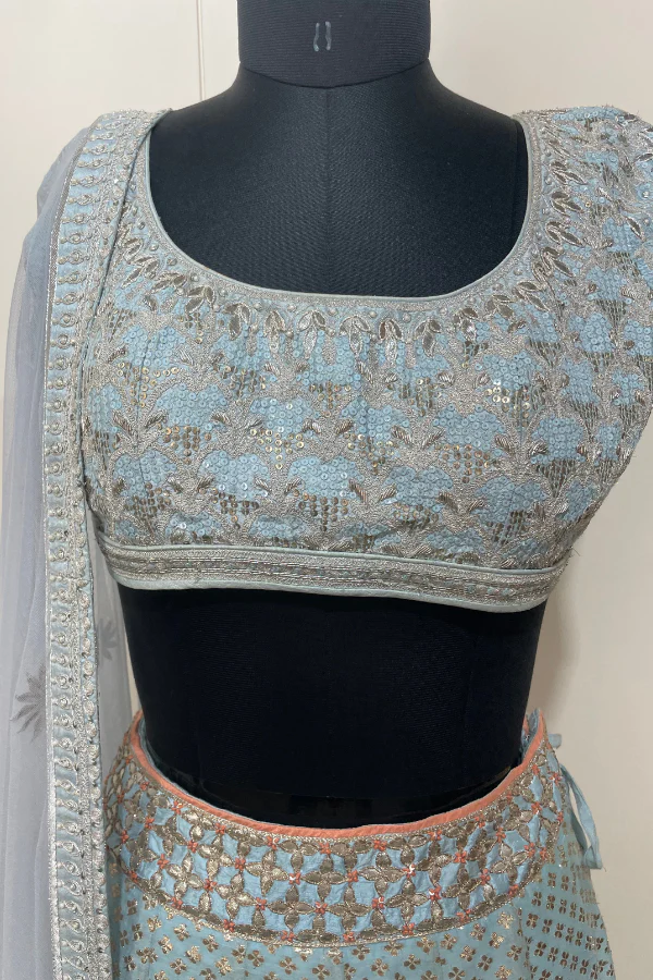 Anita Dongre lehenga set - Image 3