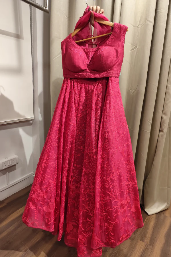 Anita Dongre Red embroidered lehenga - Image 2