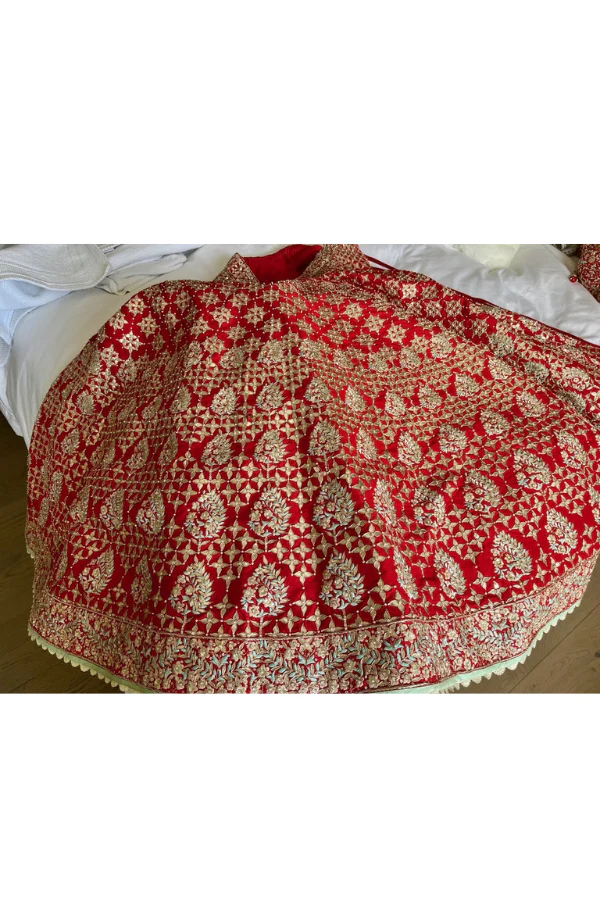 Anita Dongre Red embroidered lehenga set - Image 3