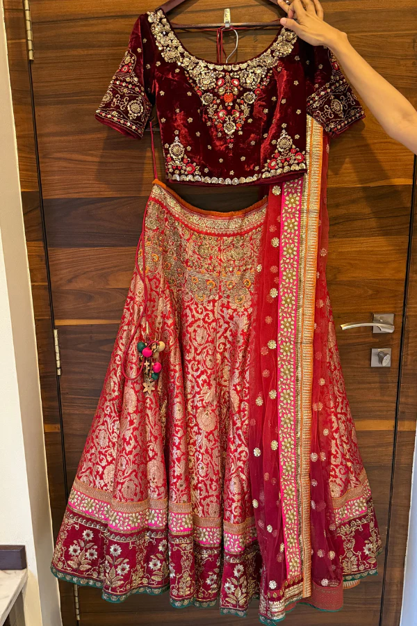 Anju Modi Lehenga Set