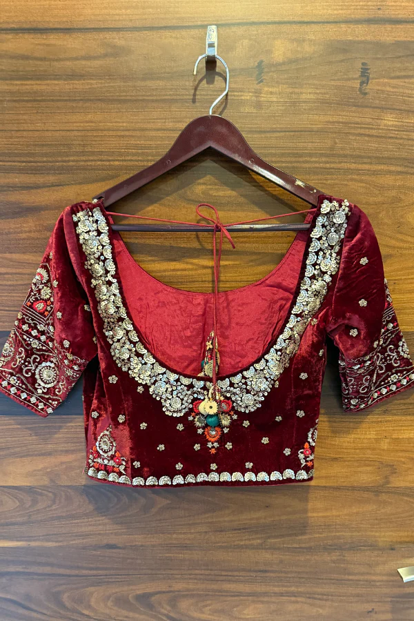 Anju Modi Lehenga Set - Image 4