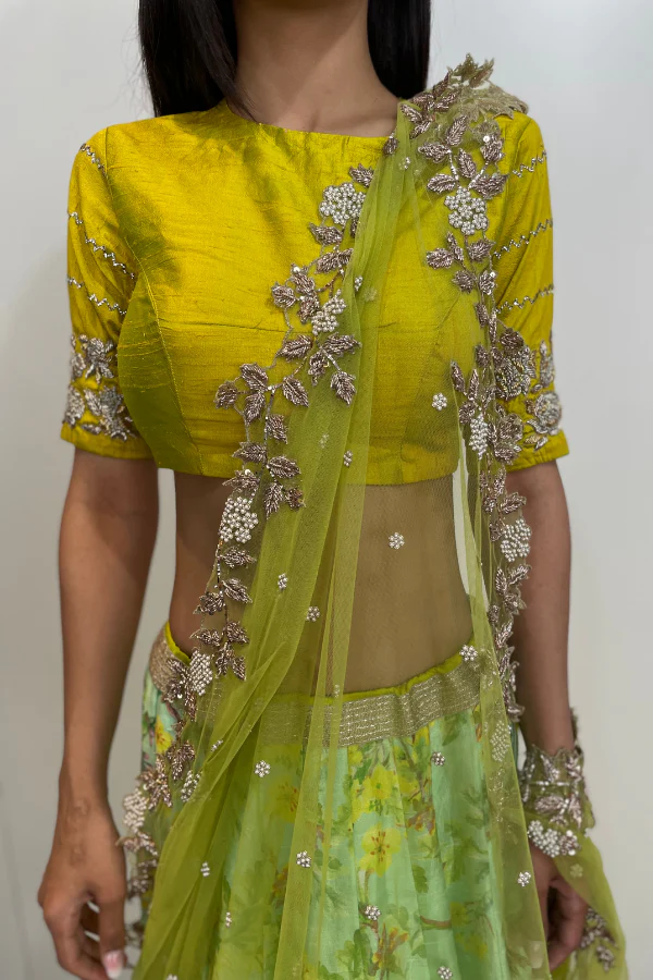 Anushree Reddy floral lehenga and dupatta - Image 4