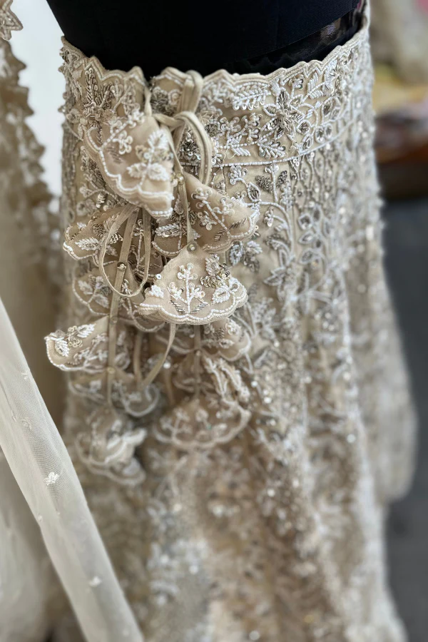 Anushree Reddy Ivory embellished lehenga - Image 12