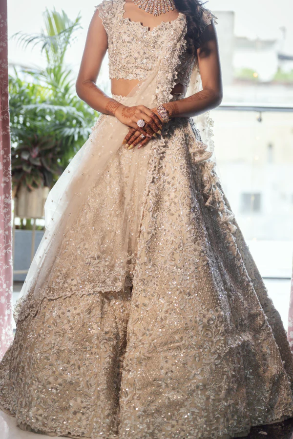 Anushree Reddy Ivory embellished lehenga - Image 3
