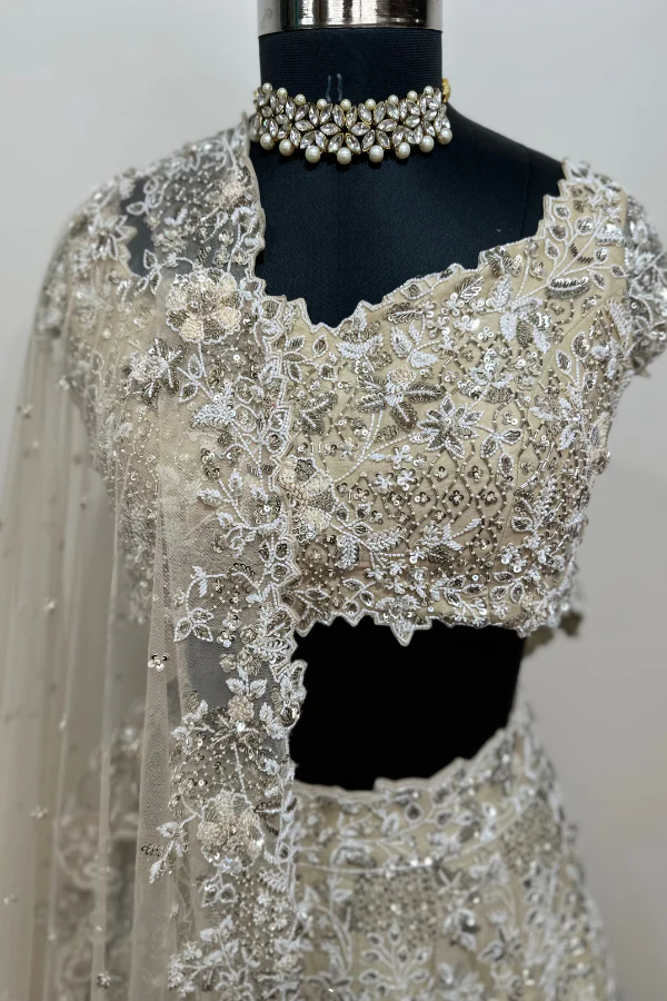 Anushree Reddy Ivory embellished lehenga - Image 9