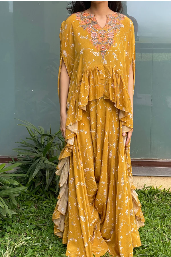 Arpita Mehta printed cape set - Image 2