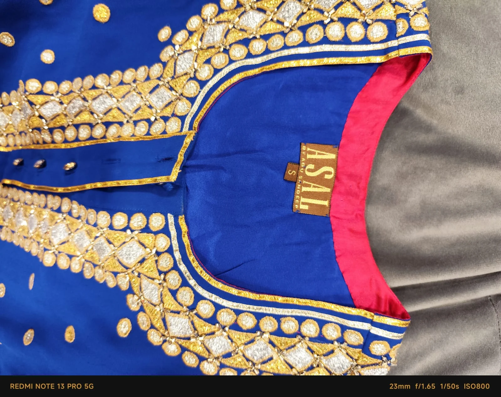 Abu Jani  Sandeep Khosla Kurta Set - Image 4