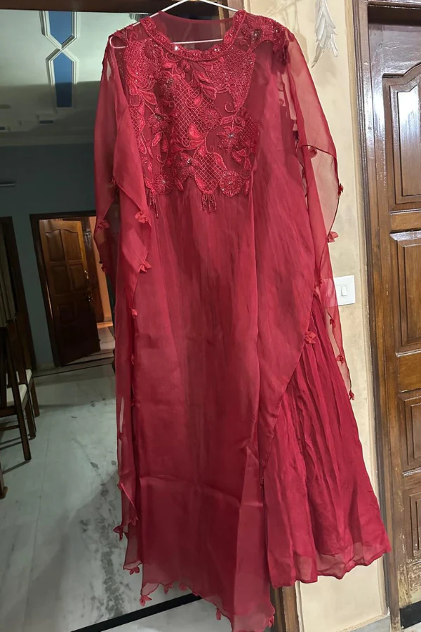 Awigna maroon Anarkali with cape - Image 3