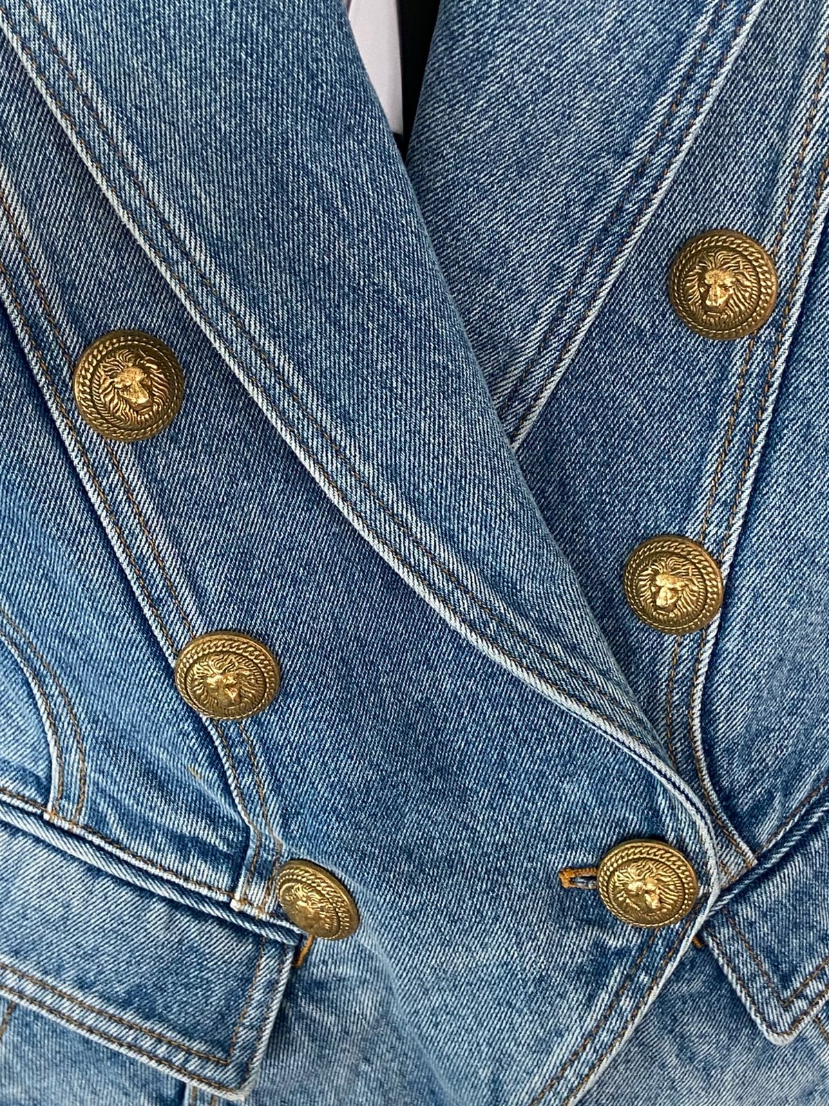Balmain 6 Button Denim Blazer - Image 7