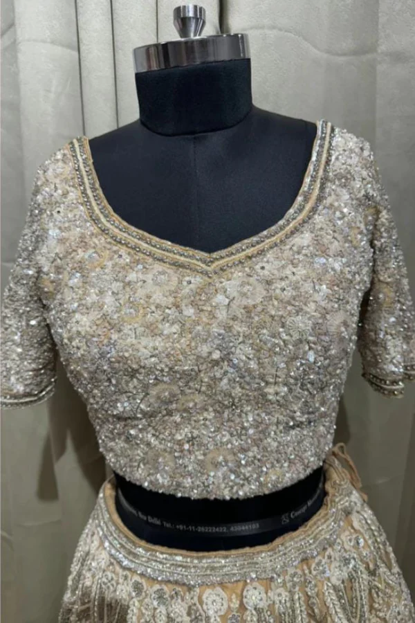 Beige Embroidered heavy lehenga set - Image 3