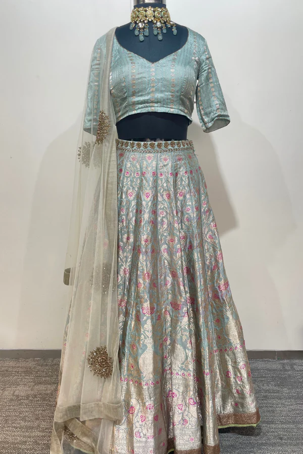 Blue banarsi lehenga set - Image 3