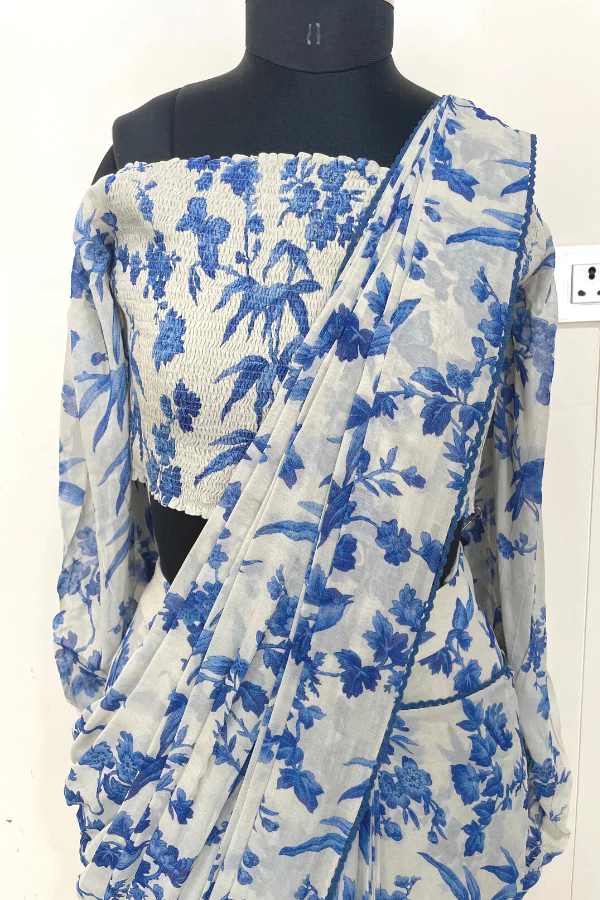 Blue floral printed pre stitched saree - Image 3