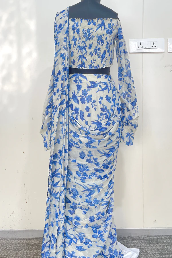 Blue floral printed pre stitched saree - Image 5