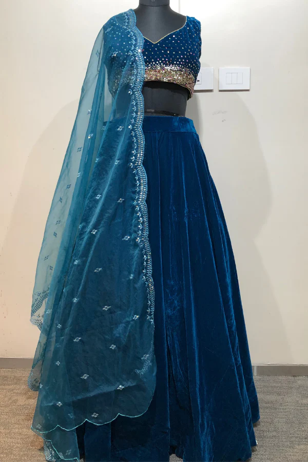 Blue velvet lehenga set - Image 3
