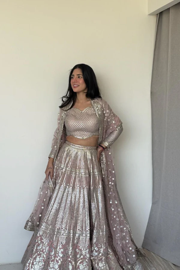 Blush pink lehenga set - Image 3
