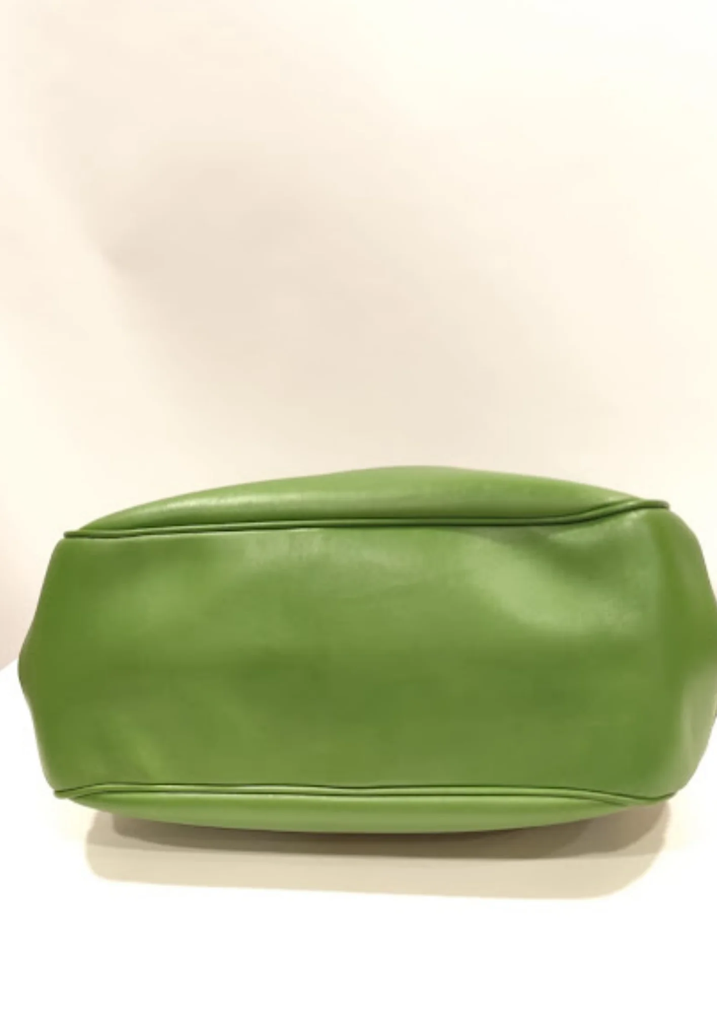 Burberry Haymarket Check Ravensdon Shoulder Bag - Image 4