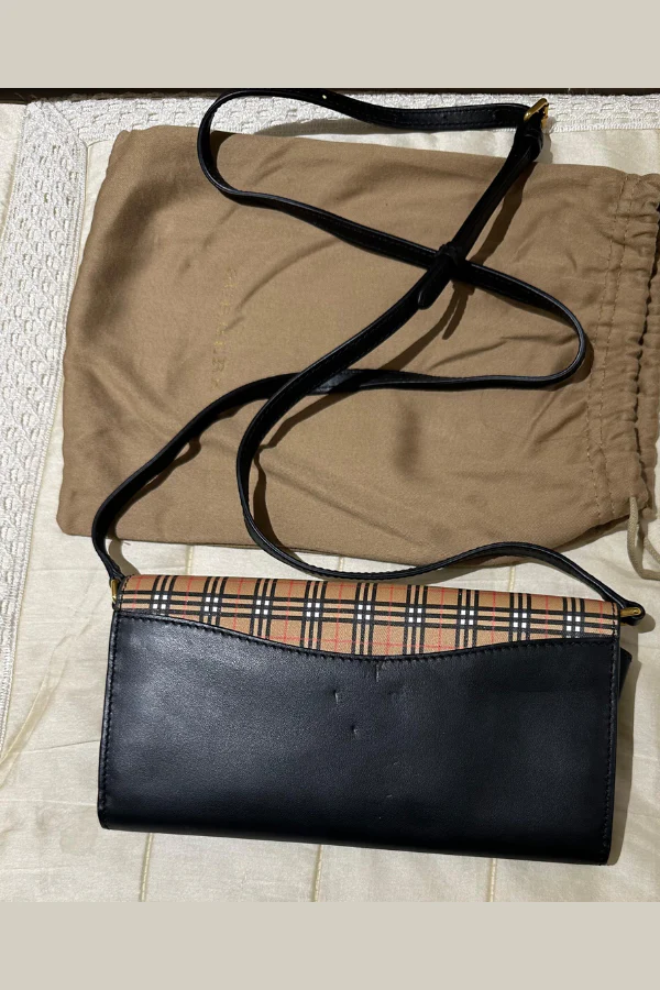 Burberry Henley Wallet on Chain Leather with Vintage Check Canvas - Image 4