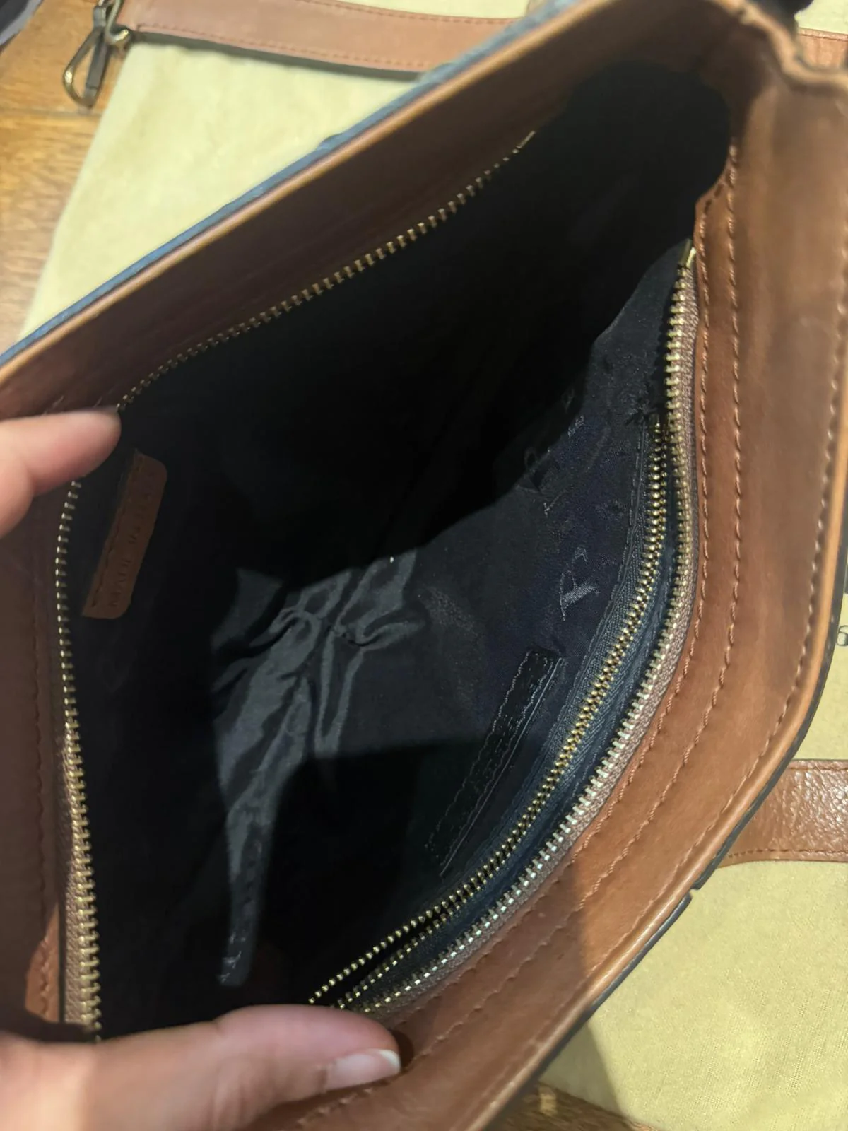 Burberry Vintage Cadet Studded Sling Bag - Image 10