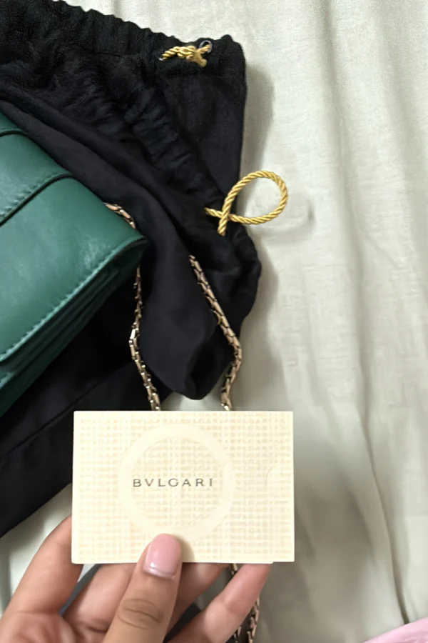 Bvlgari Green Leather Serpenti Forever Shoulder Bag - Image 10