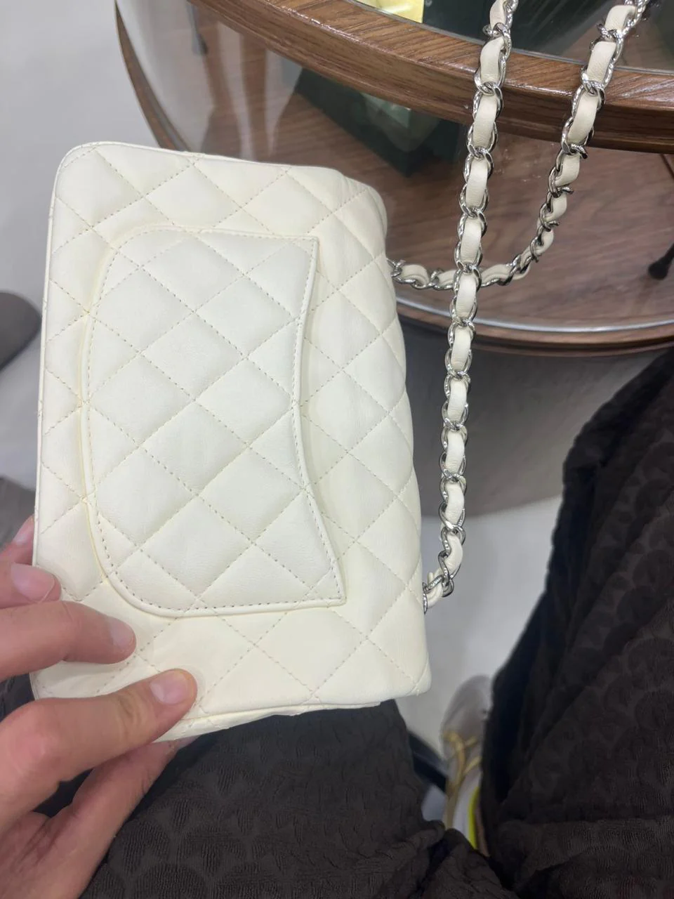 Chanel White Classic Mini Square Flap Bag - Image 8