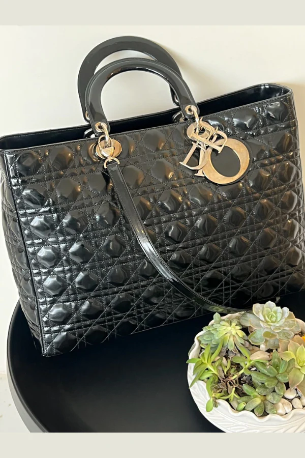 Christian Dior Cannage Lambskin Large Lady Dior Shoulder Bag - Image 2