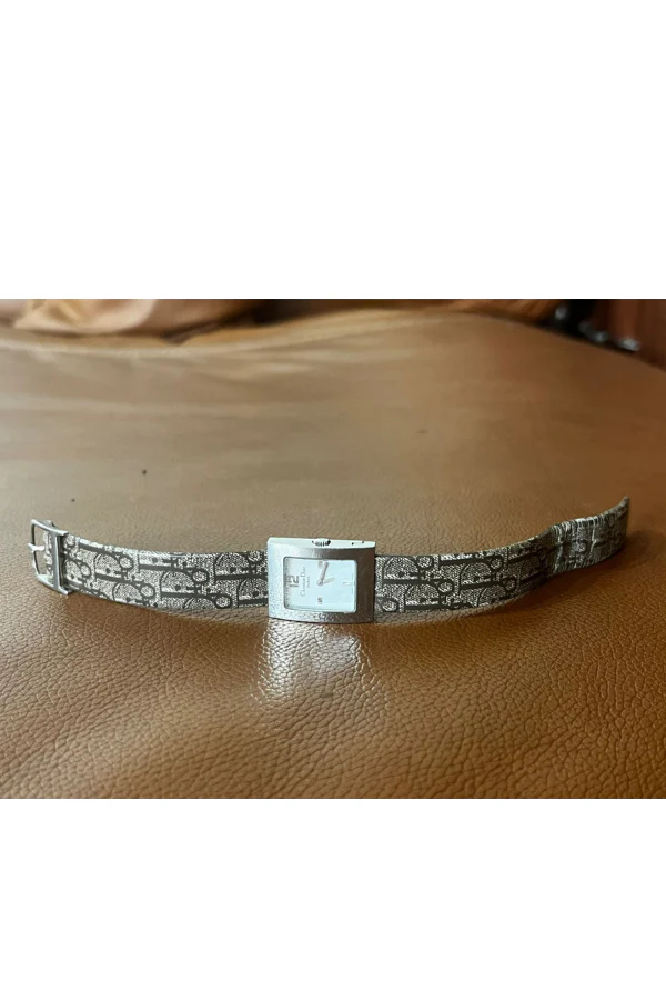 Christian Dior Silver Stainless Steel Leather Malice Women's Wristwatch - Image 3