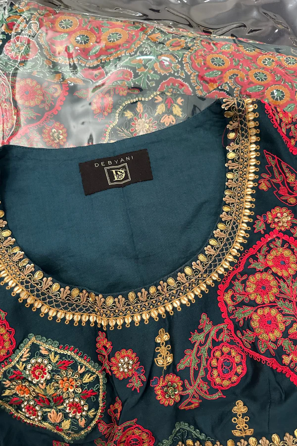 Debyani blue floral lehenga set - Image 4