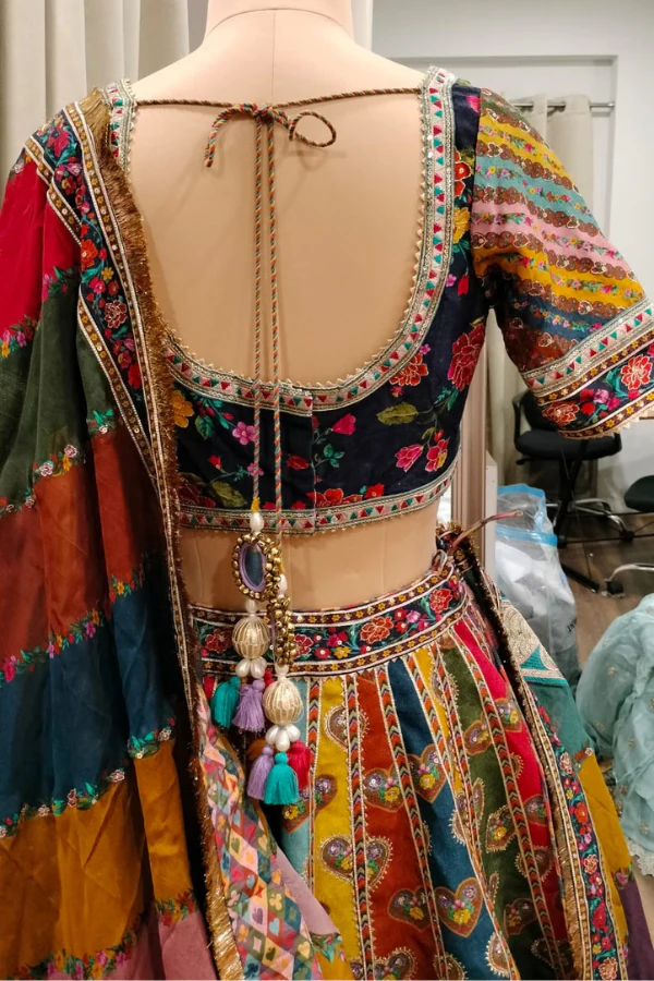 Dil Rangrez Jiya Lehenga Set - Image 5
