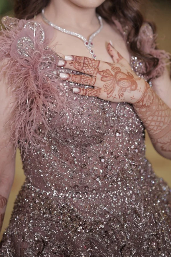 DOLLY J GOWN - Image 3