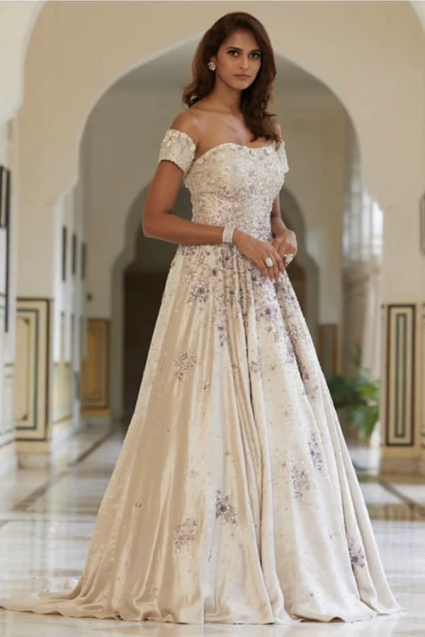 Dolly J Off-white embellished gown