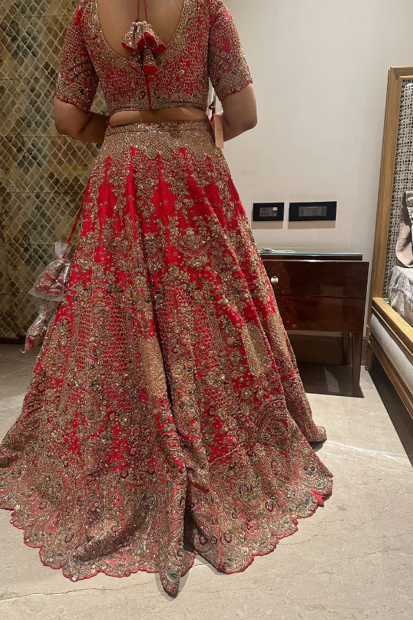 Dolly J red bridal lehenga - Image 4