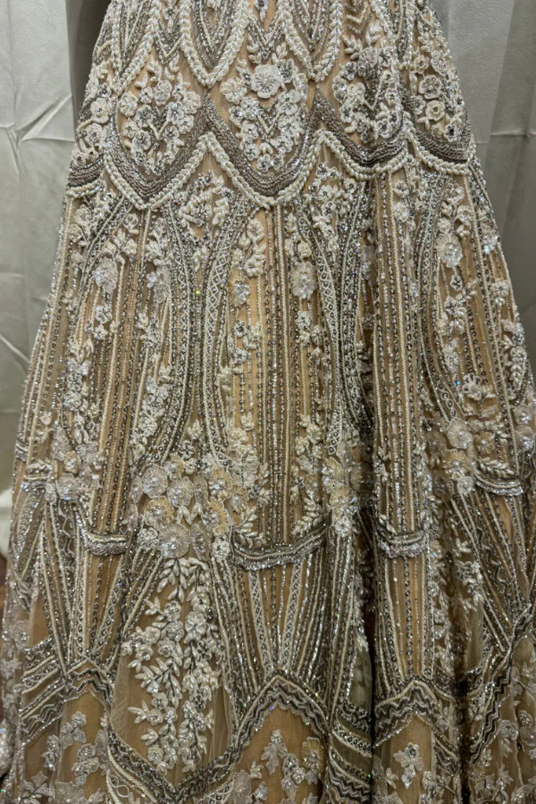 Seema Gujral Embroidered heavy lehenga set - Image 7