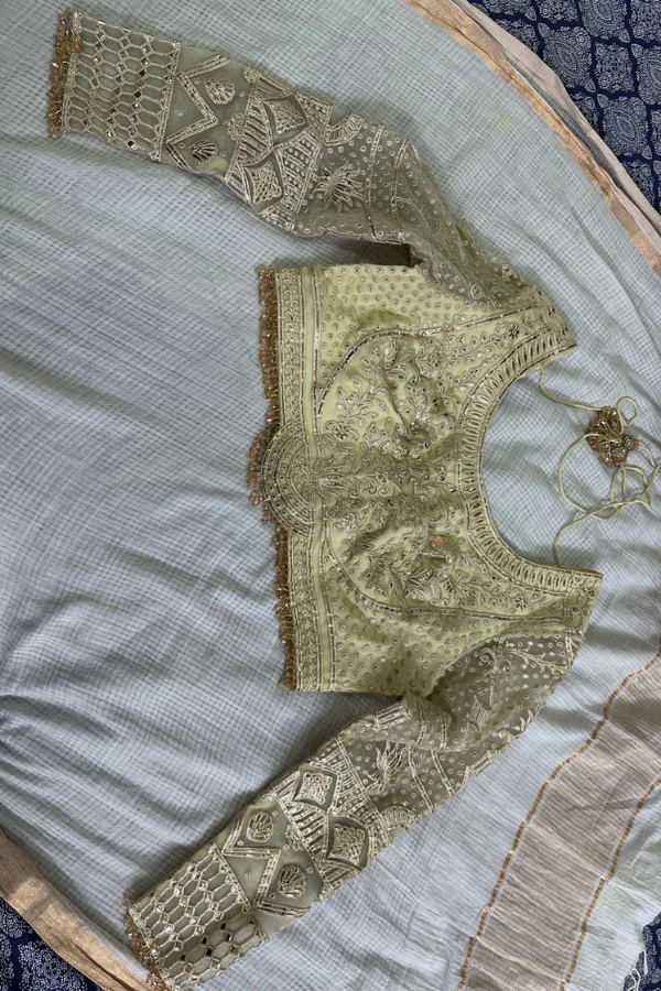 Falguni Shane Peacock yellow lehenga - Image 6