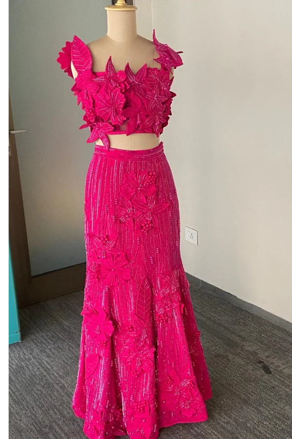 Fuchsia Bloom Fishcut lehenga set - Image 4