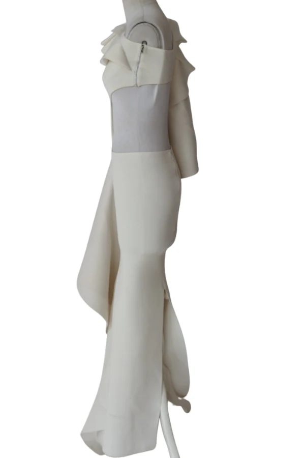 Gaurav Gupta Gown - Image 4