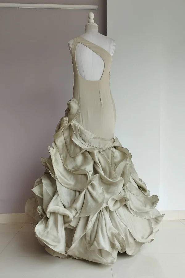 Gaurav Gupta Green sculpted gown - Image 2