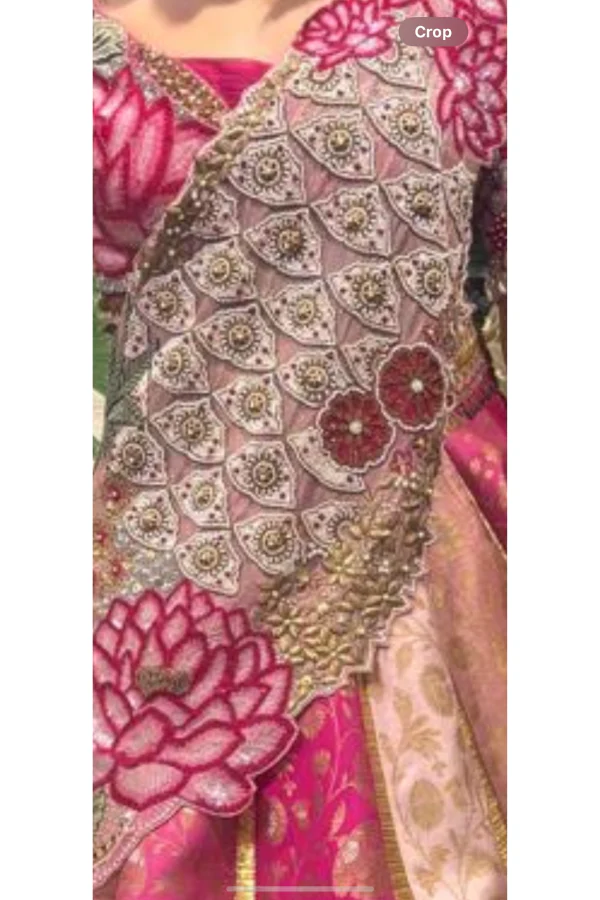 Gazal Gupta Lehenga Set - Image 4