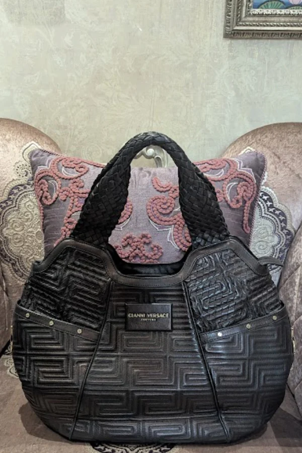 Gianni Versace Classic Hobo - Image 3