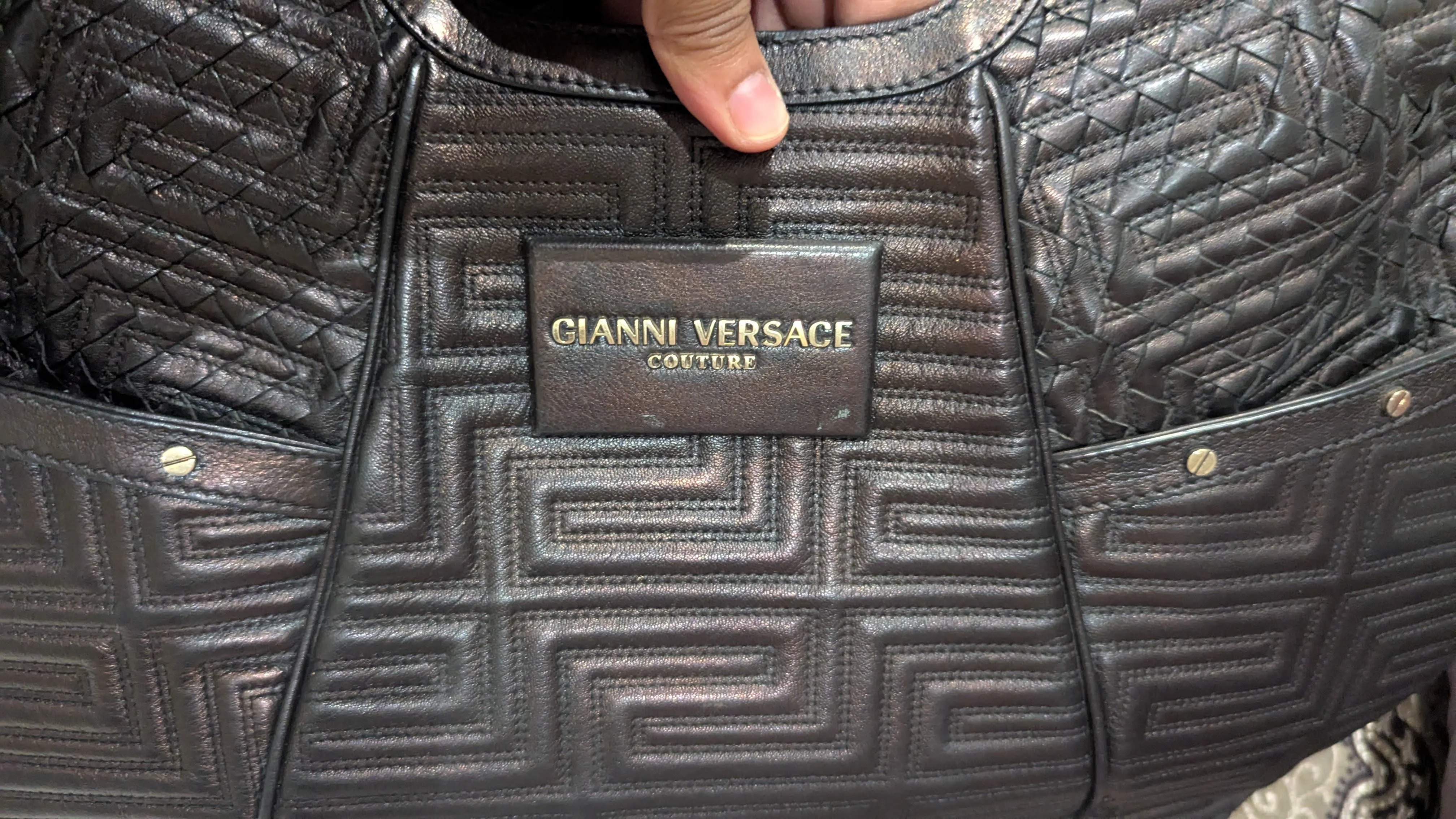 Gianni Versace Classic Hobo - Image 9